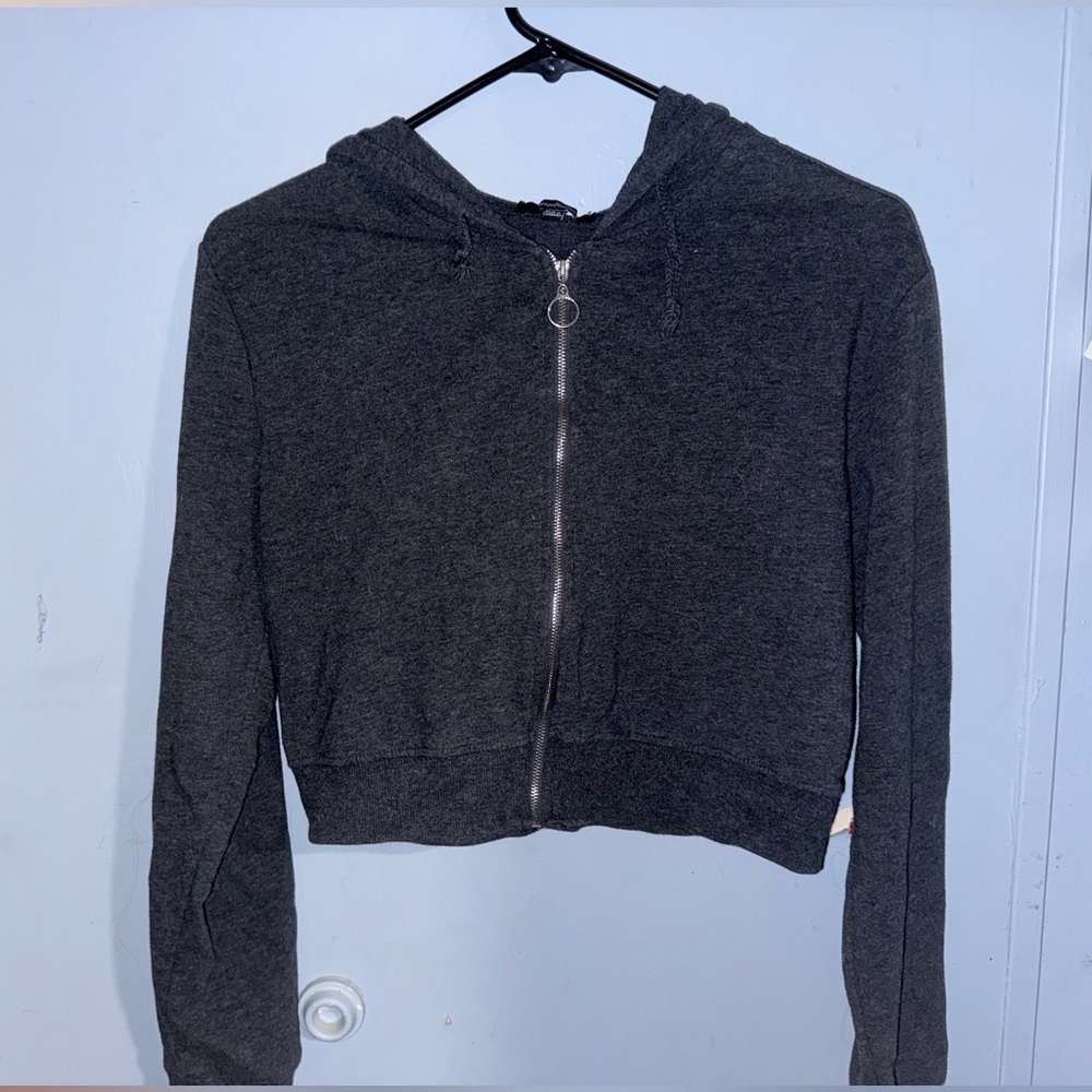 long sleeved zip up